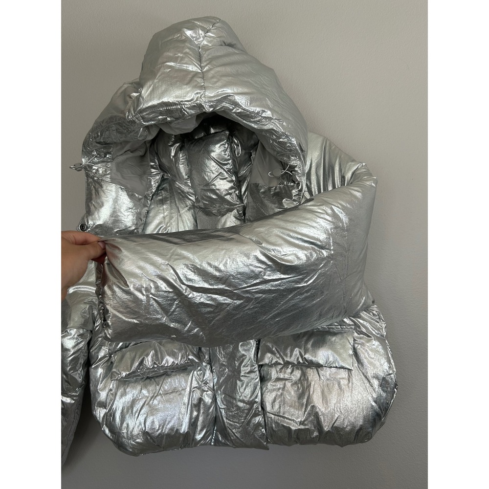 KHY Kylie Jenner Standard Puffer Jacket XXS Silver Metallic Oversized Hooded - Picture 8 of 14